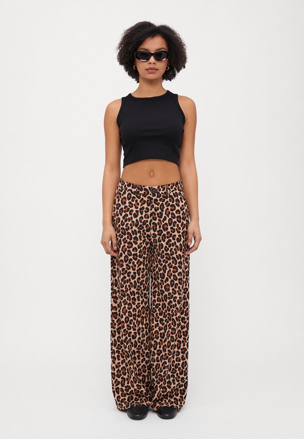 Even&Odd Petite by Zalando P-EO-AW21-A-003-SP / PETITE_TAILORED WIDE LEG TROUSERS