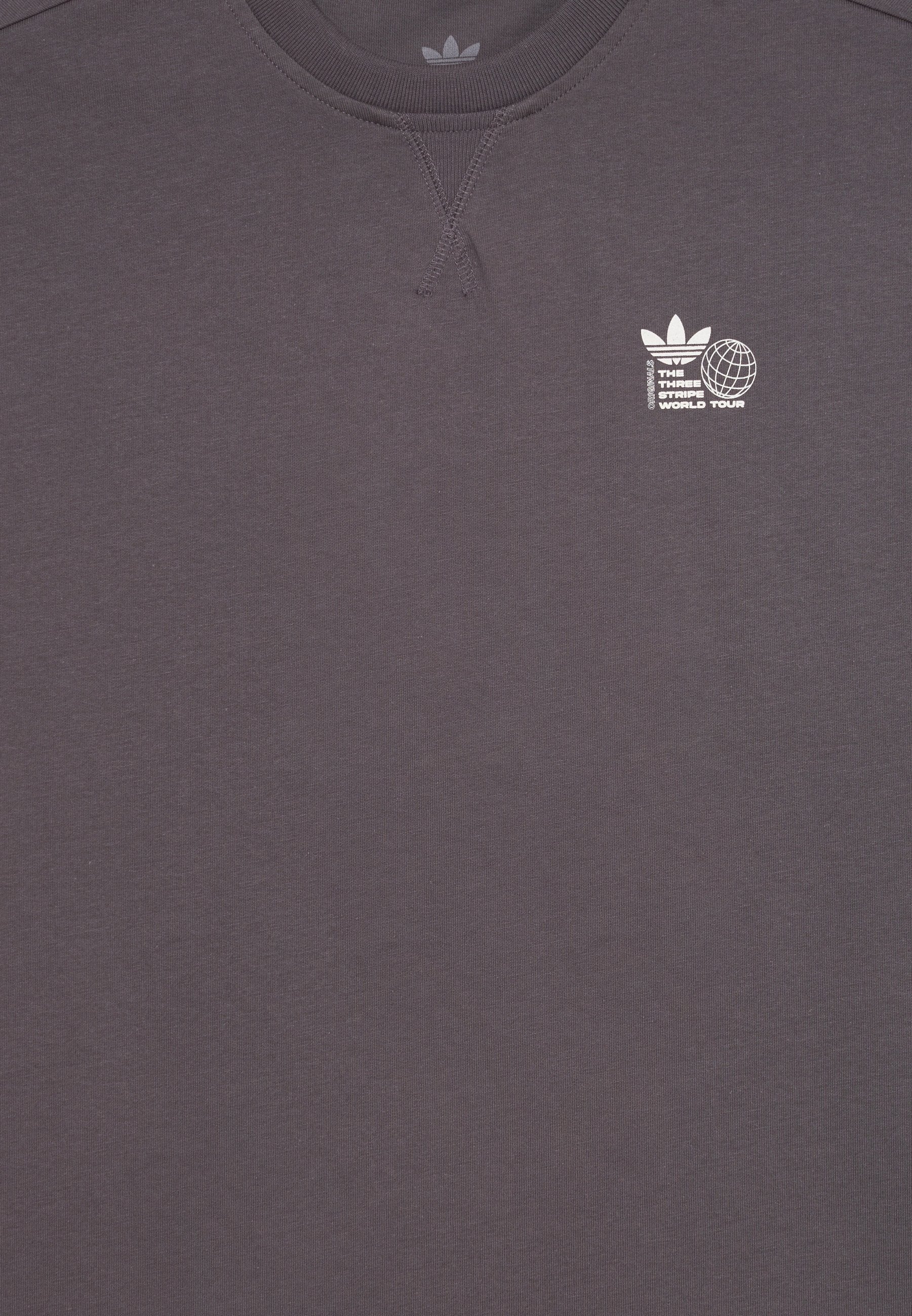 TOUR TEE OVERSIZE UNISEX Media 3