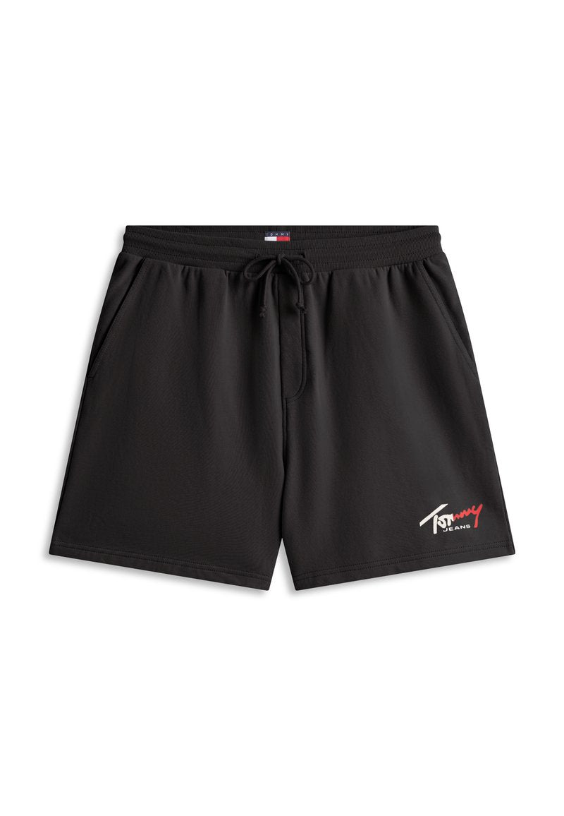 Schwarze lässige Shorts mit elastischem Bund und Kordelzug, seitlichen Taschen und weiß-rotem Tommy Jeans Logo am linken Bein.