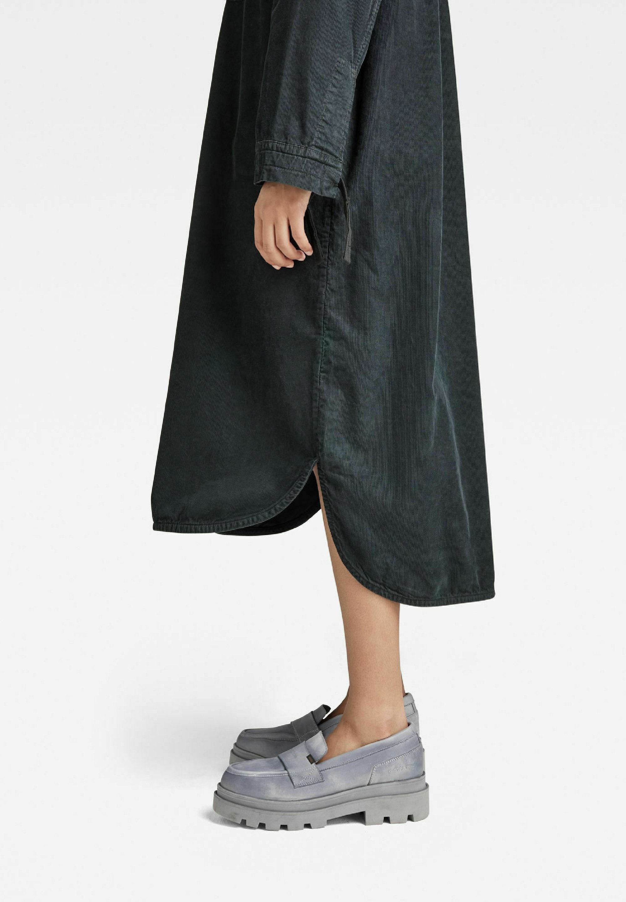 LONG SHIRT LONG SLEEVE Media 5