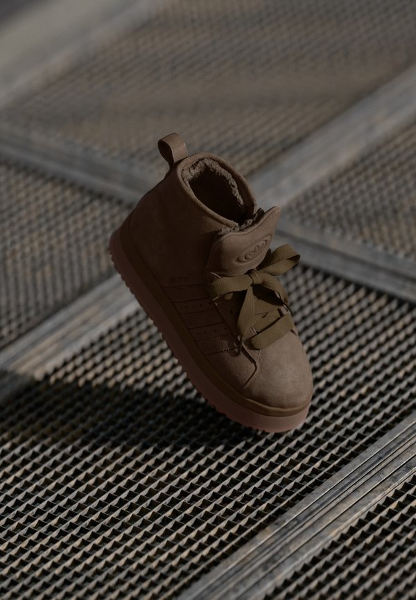 adidas Originals CAMPUS 00S WTR - High-top trainers - earth strata/trace brown