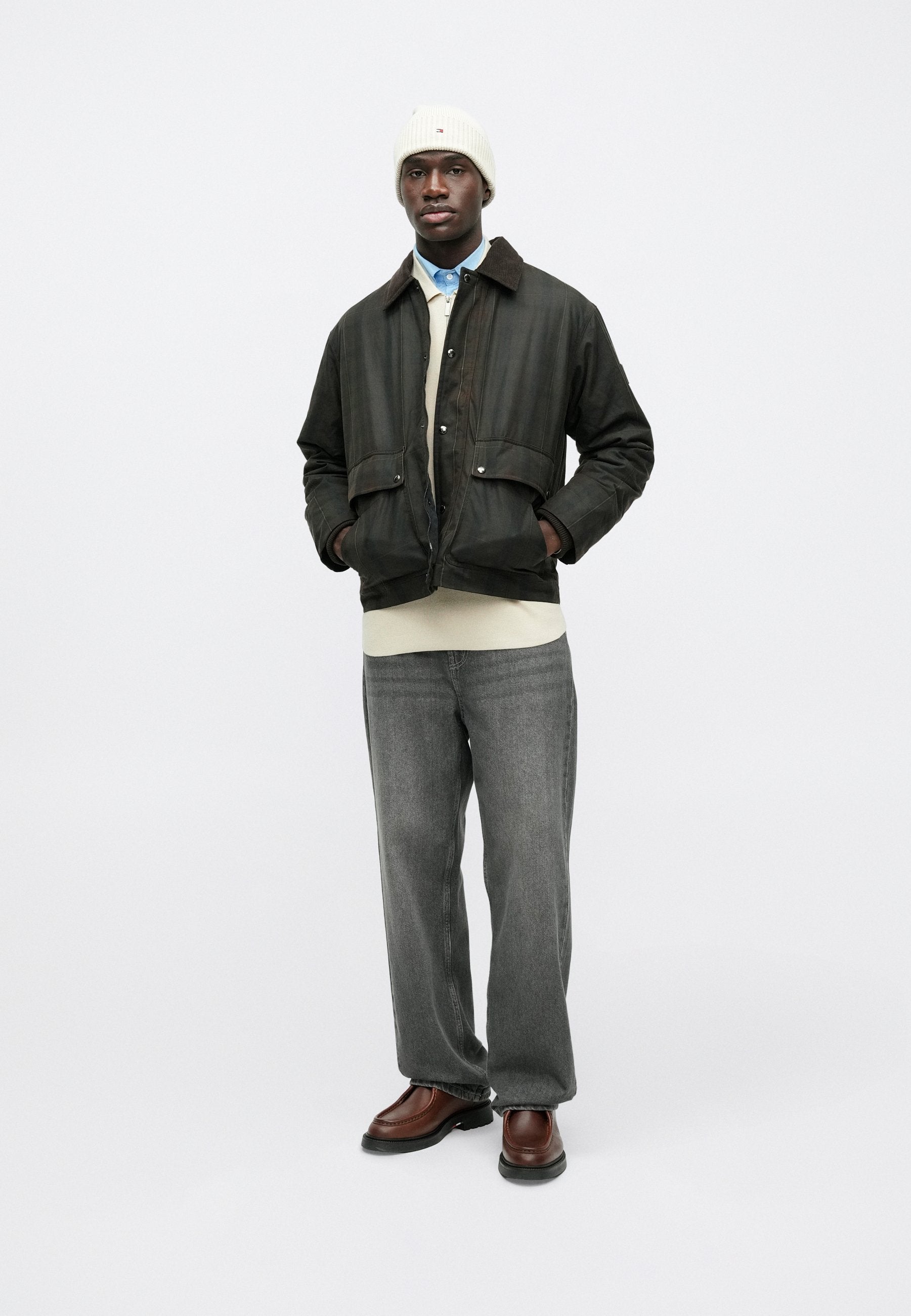WAXED TARTAN CHECK RELAXED BARN JACKET Media 2