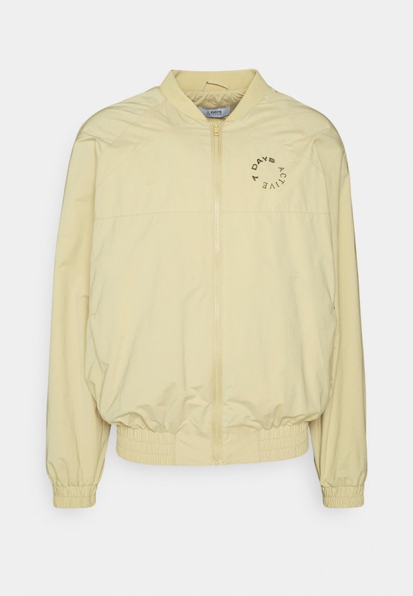 7 DAYS Active WARM UP JACKET
