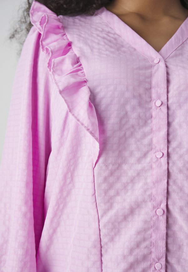 Vero Moda Curve VMCCIRA FRILL SHIRT