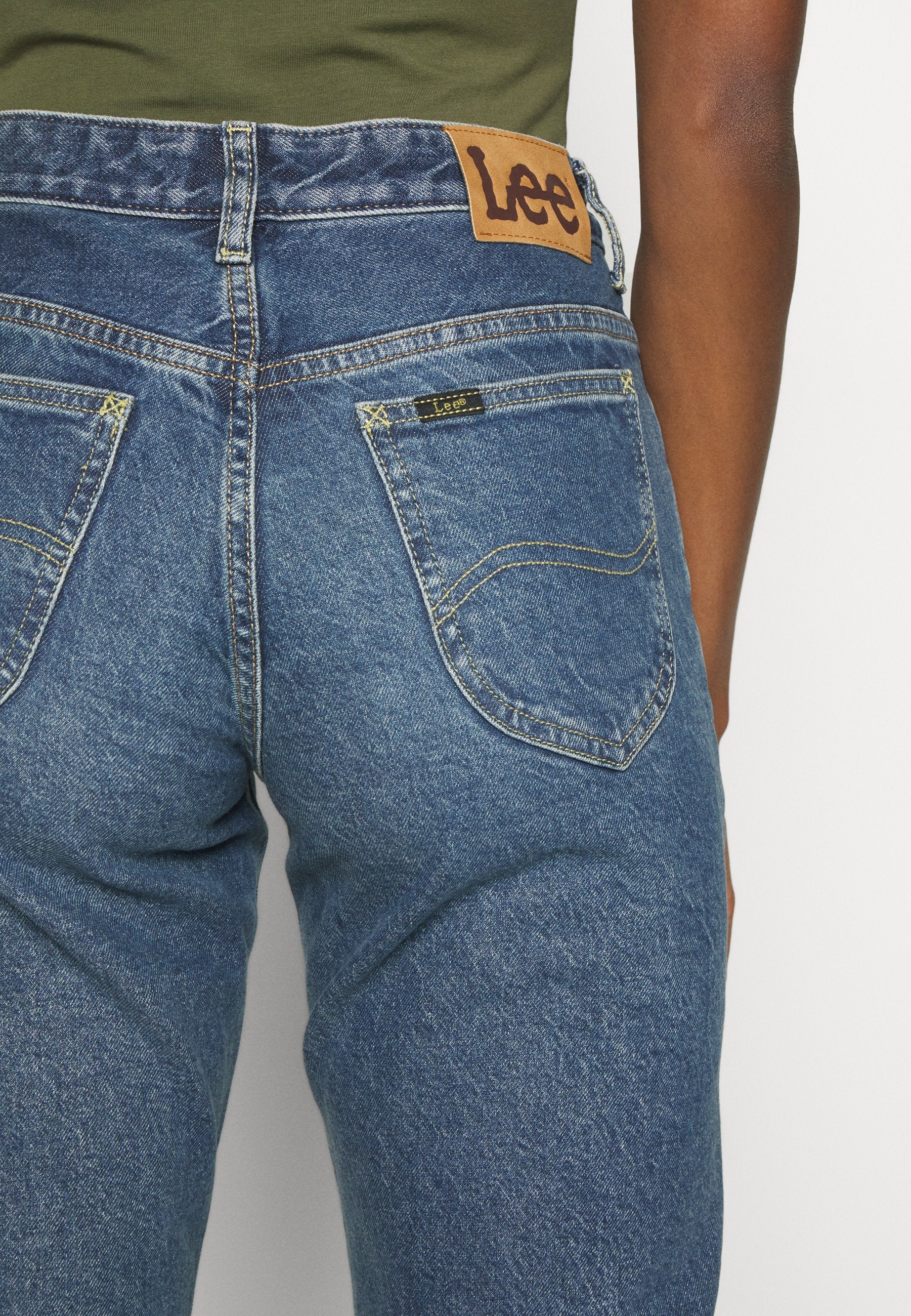 Lee RIDER RELAXED FIT