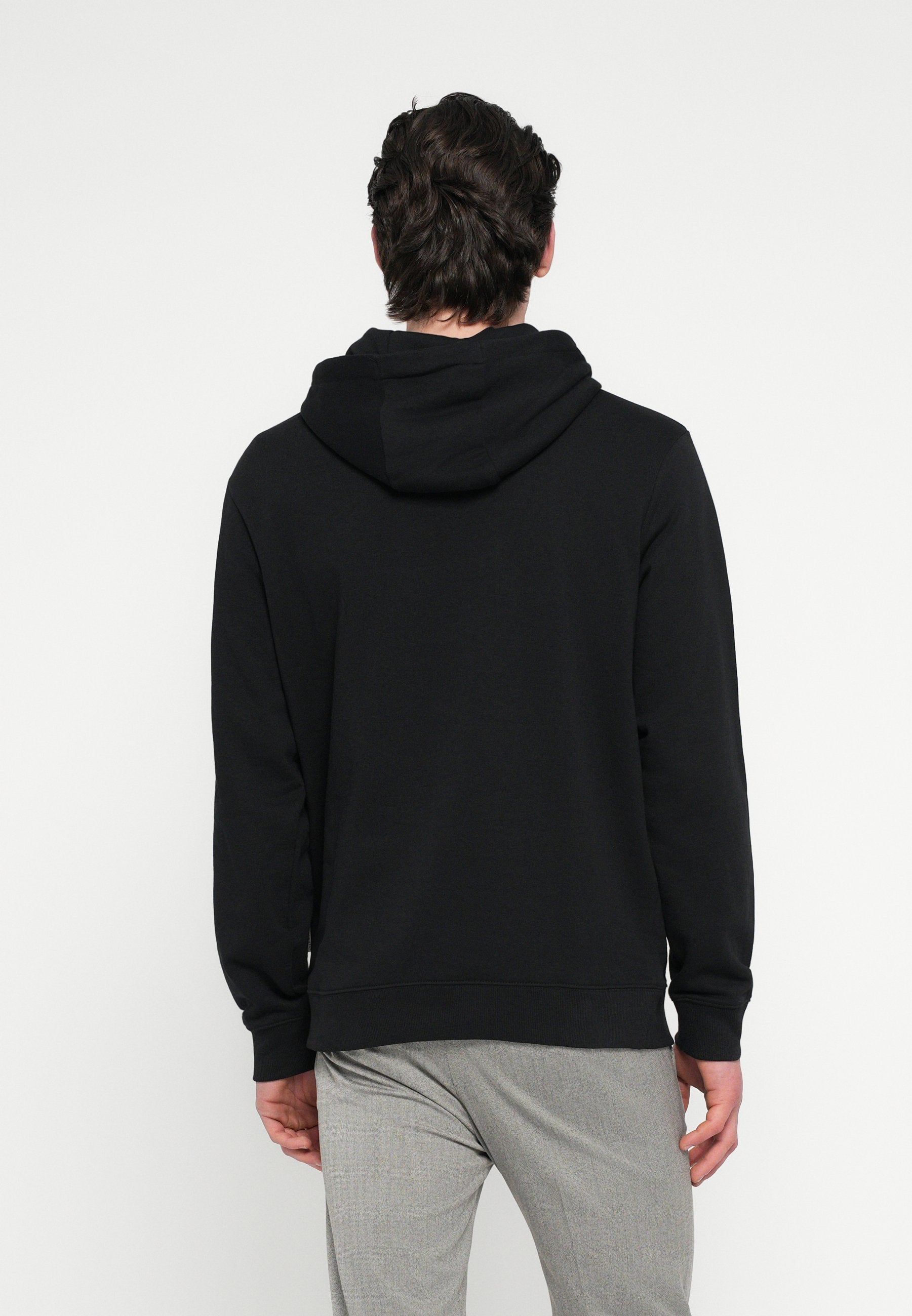 Lyle & Scott PAPER LETTERS GRAPHIC
