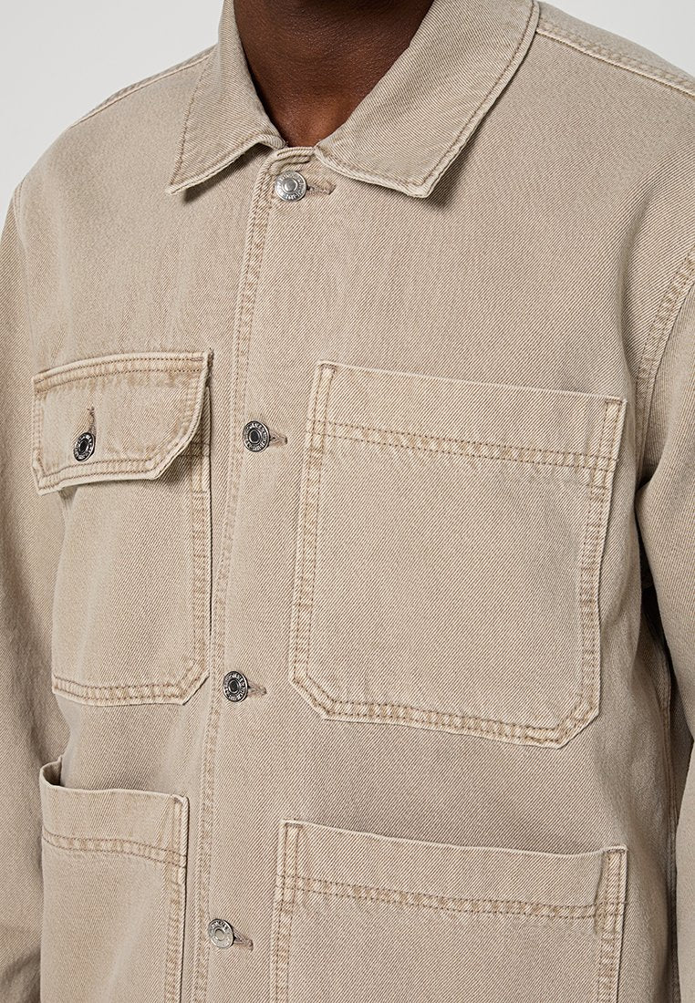 Abercrombie & Fitch