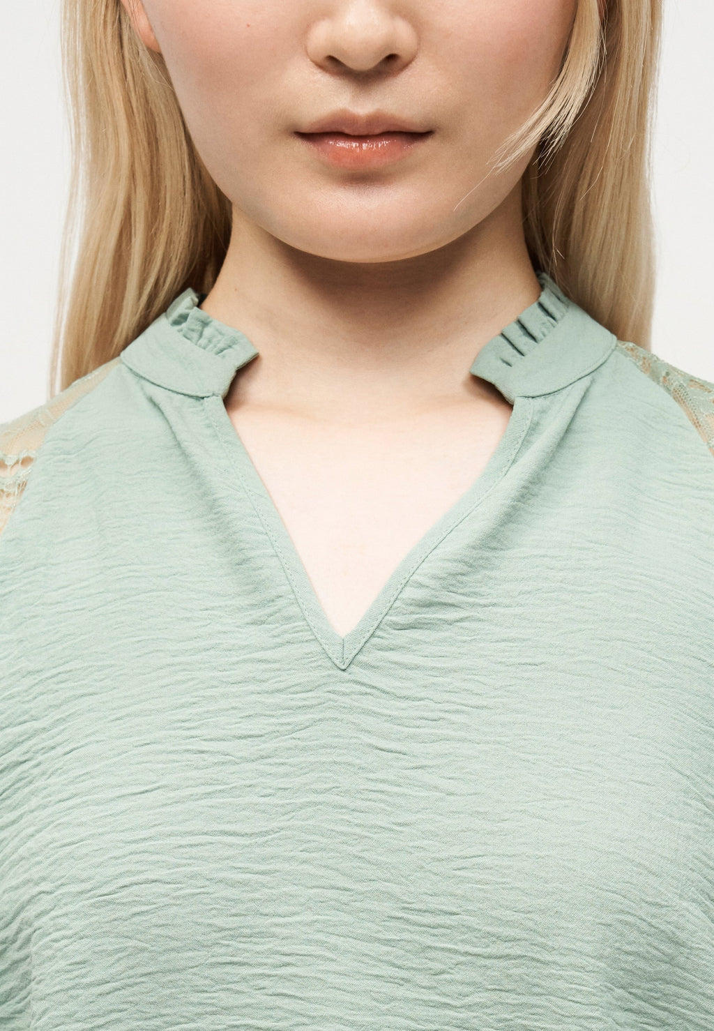 ONLY ONLPLOY METTE V NECK