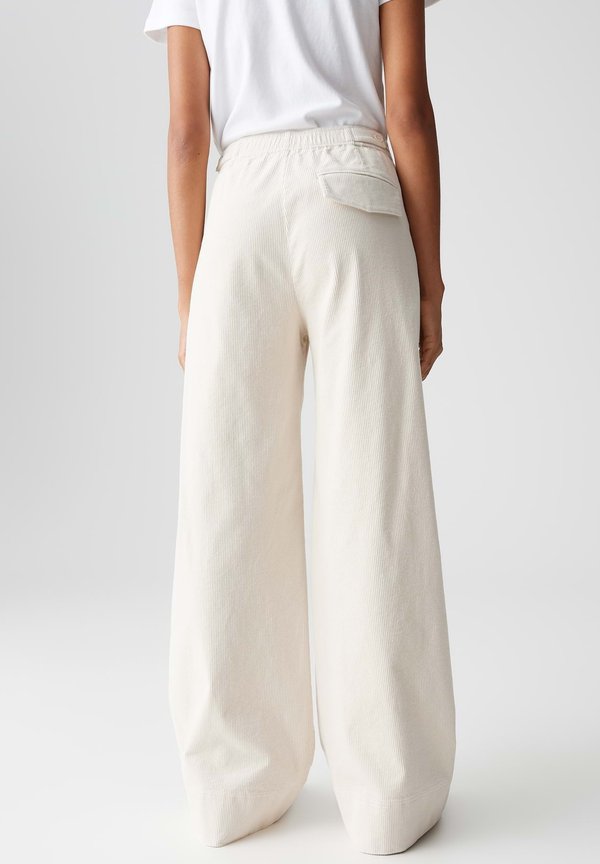 OPUS HIGH RISE WIDE LEG