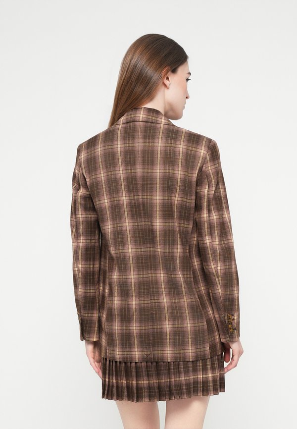 Scotch & Soda