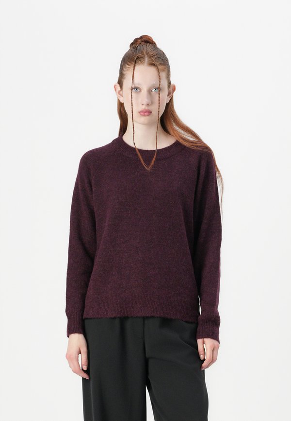 Selected SLFLULU O NECK
