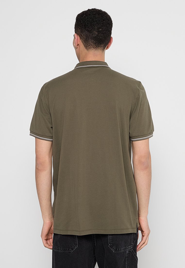 Lee REGULAR FIT