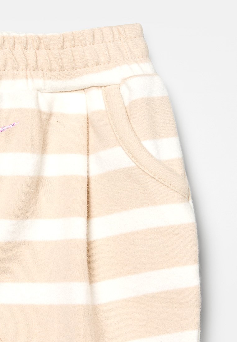 Nike Sportswear SET