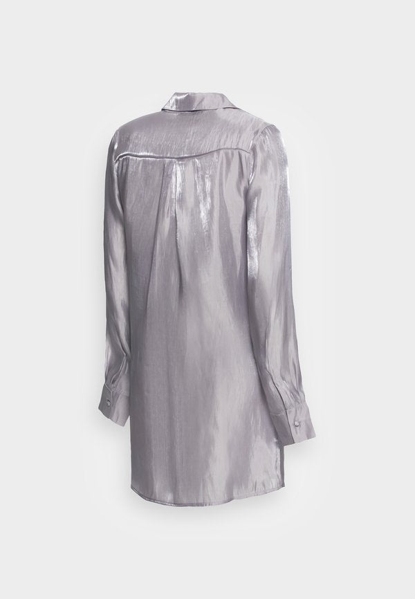 Glamorous Bloom LAPEL COLLARED LONGLINE SHIRT WITH SIDE SPLITS