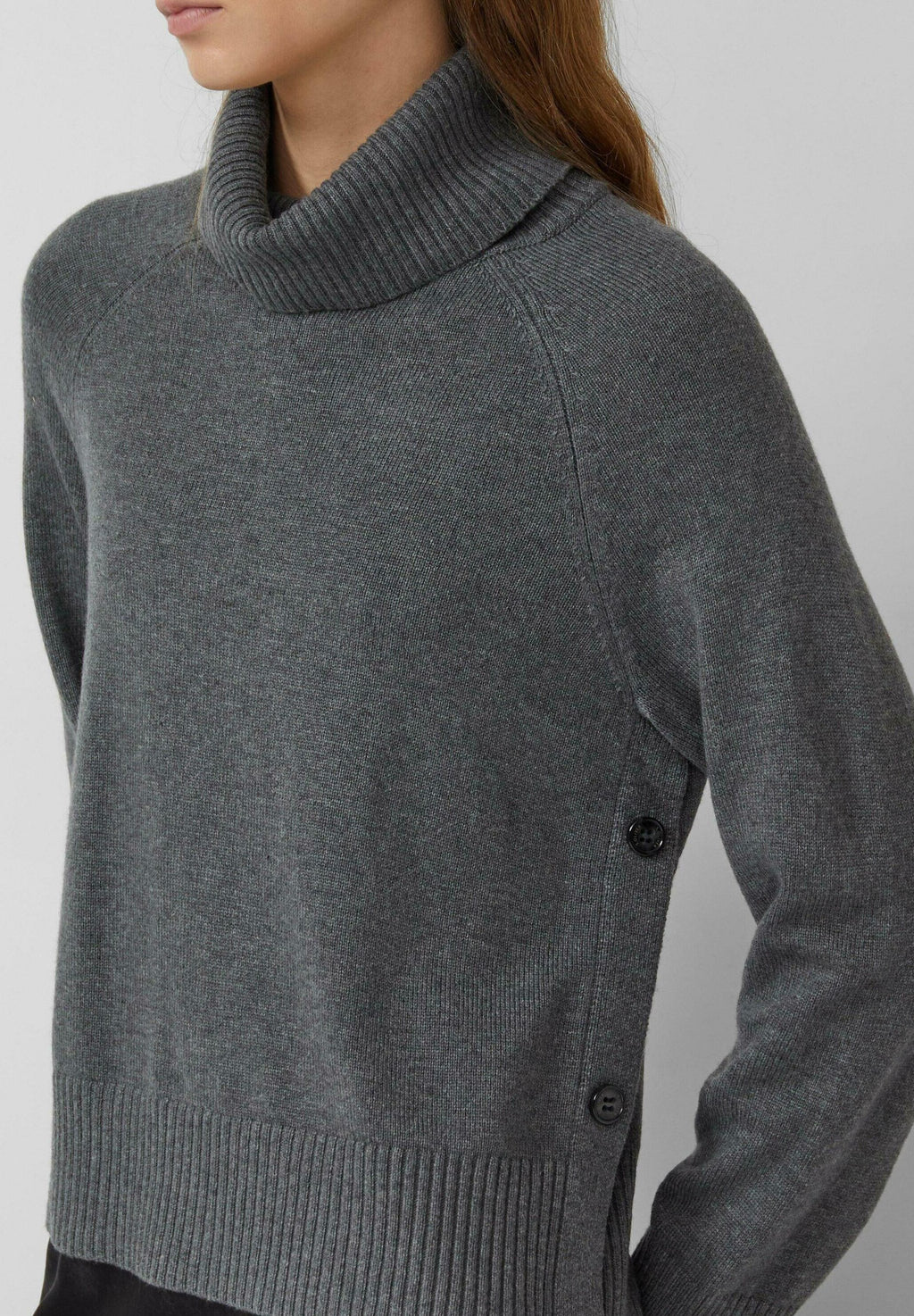 PULLOVER Media 5