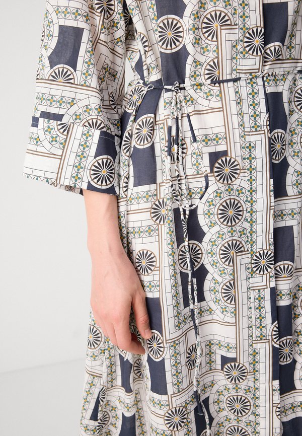 Marc O'Polo DRESS V NECK LONG SLEEVE PRINT