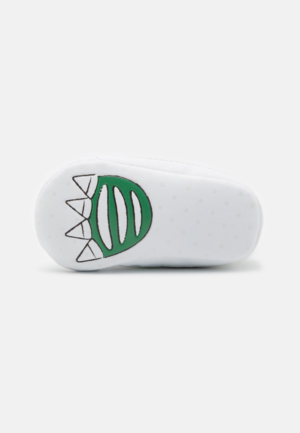 Lacoste L004 BABY FIRST SHOES