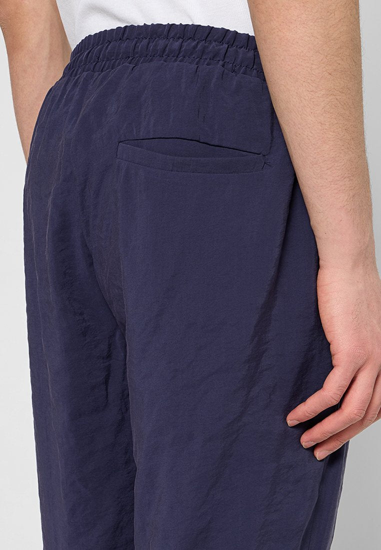 ONSSINUS LOOSE FIT Media 5