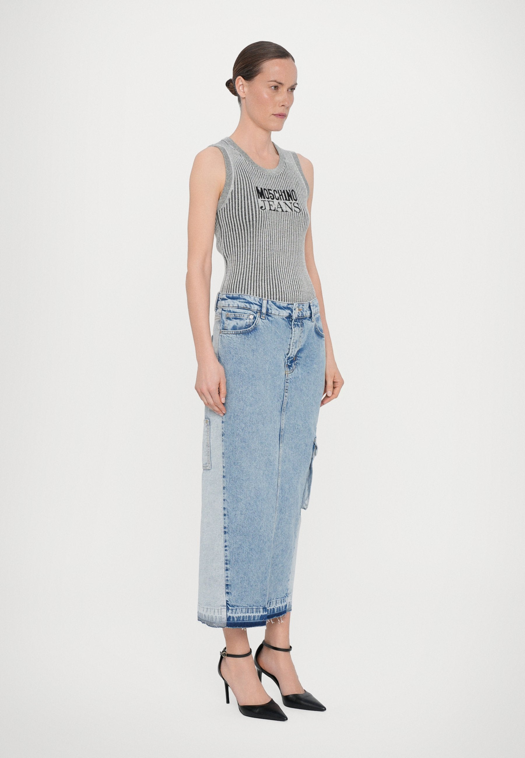 MOSCHINO JEANS