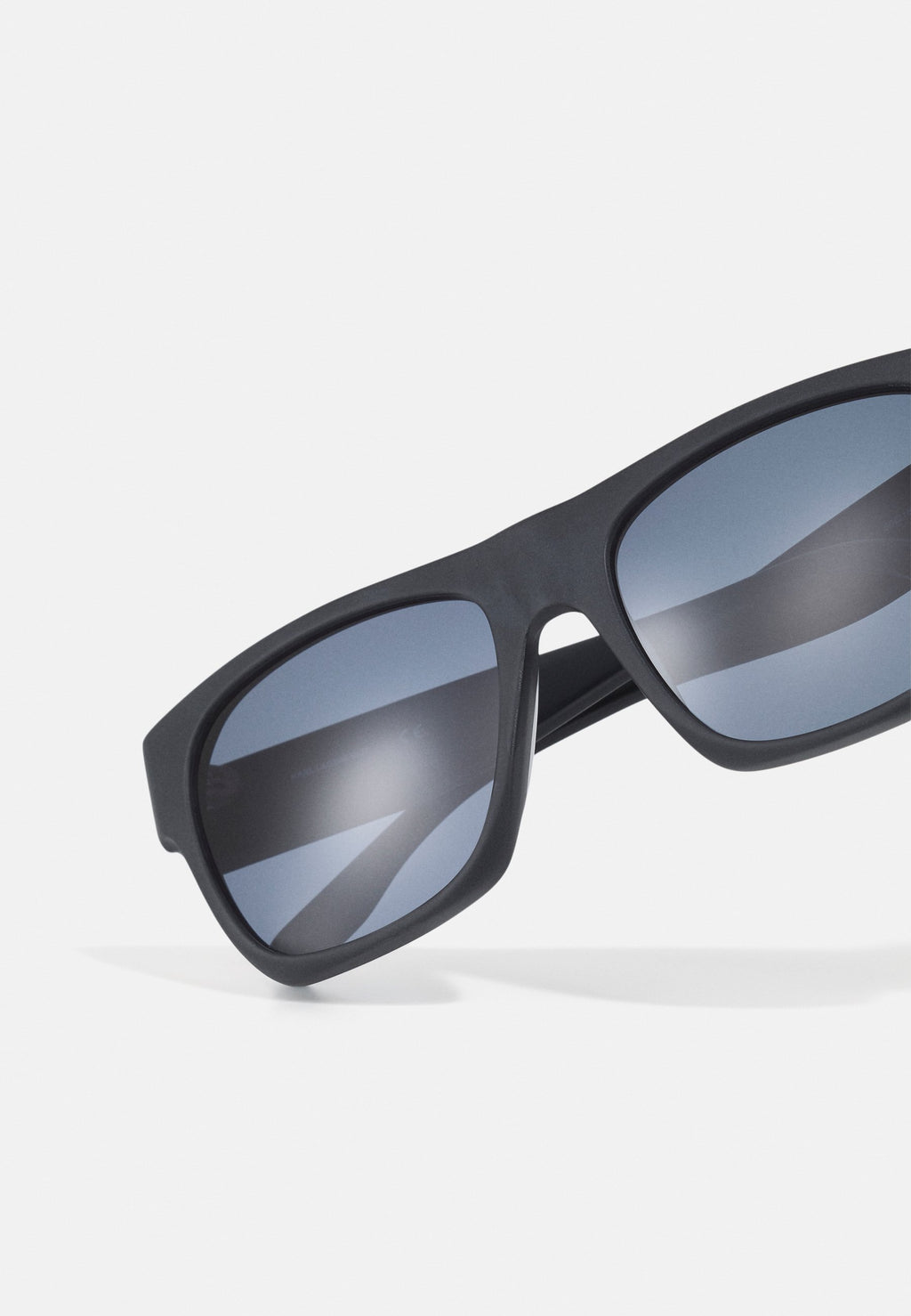 KARL LAGERFELD Sonnenbrille Media 4