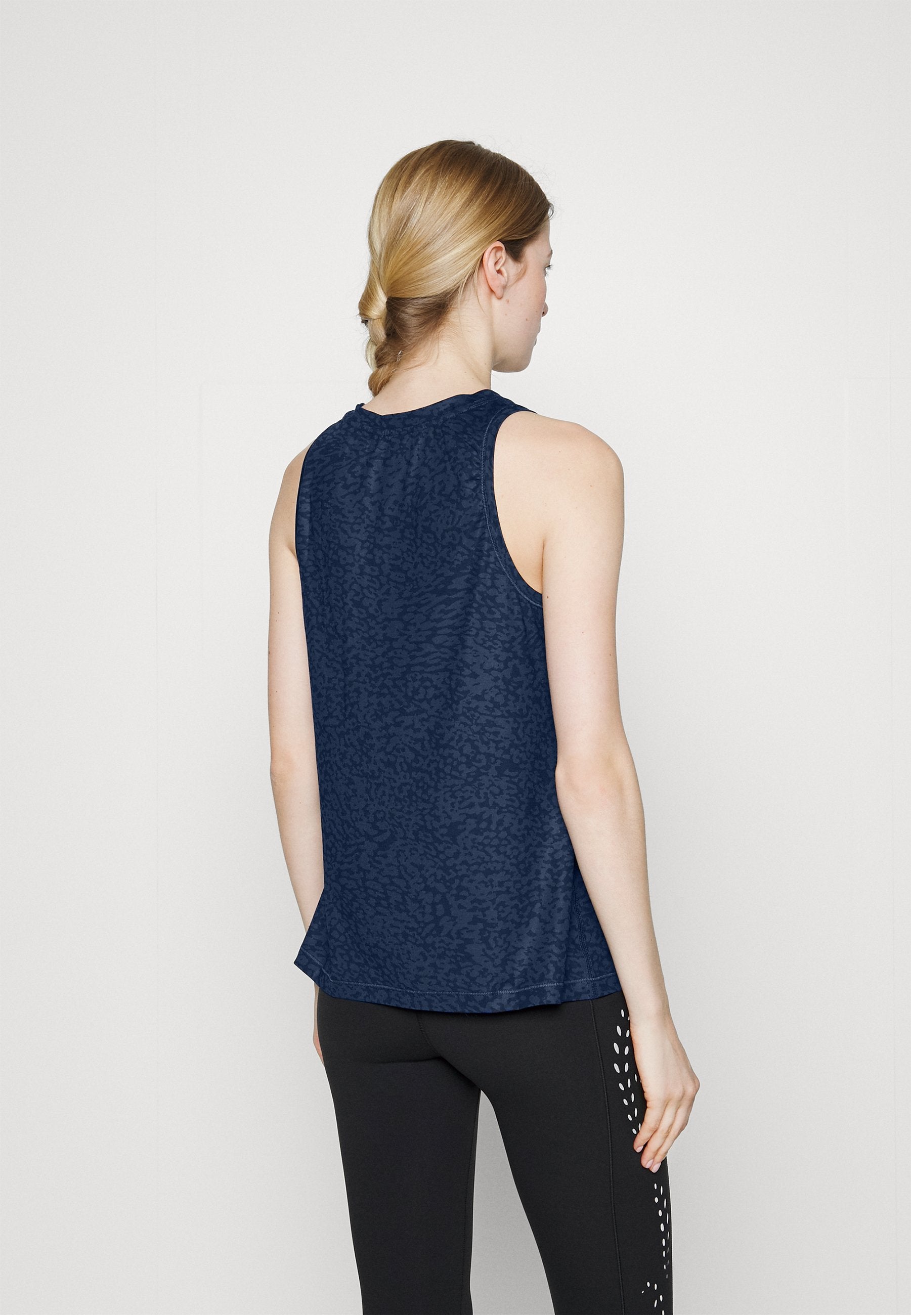 Athleta CHI TANK