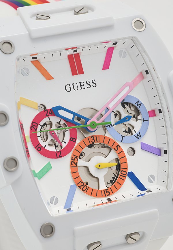 Guess PHOENIX