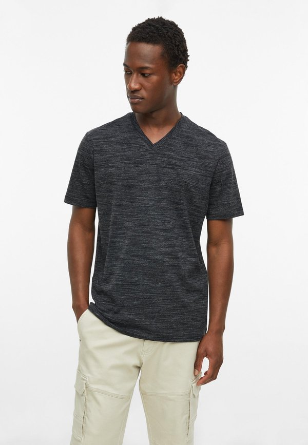 s.Oliver T-SHIRT - Basic T-shirt - schwarz