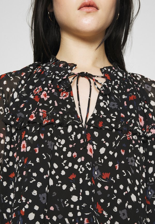 Vero Moda VMMILLE V NECK FRILL