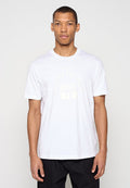 Weißes kurzärmeliges T-Shirt aus Baumwolle mit einem zentral gedruckten Logo und dem Text "PROPERTY OF DENIM DIVISION DIESEL 7E." Schlichtes Design.