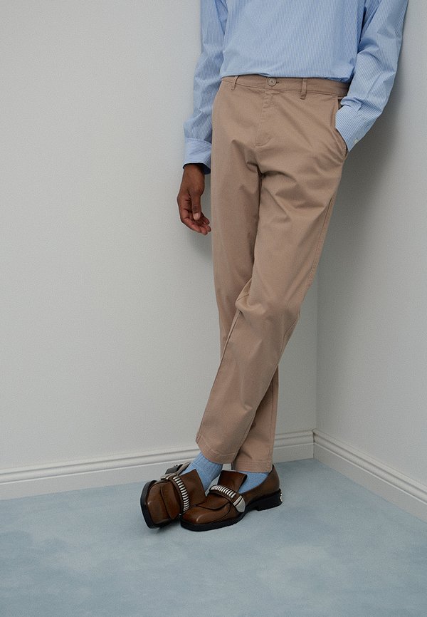 Armani Exchange REGULAR FIT
