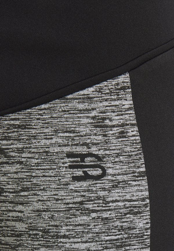 Esprit Maternity