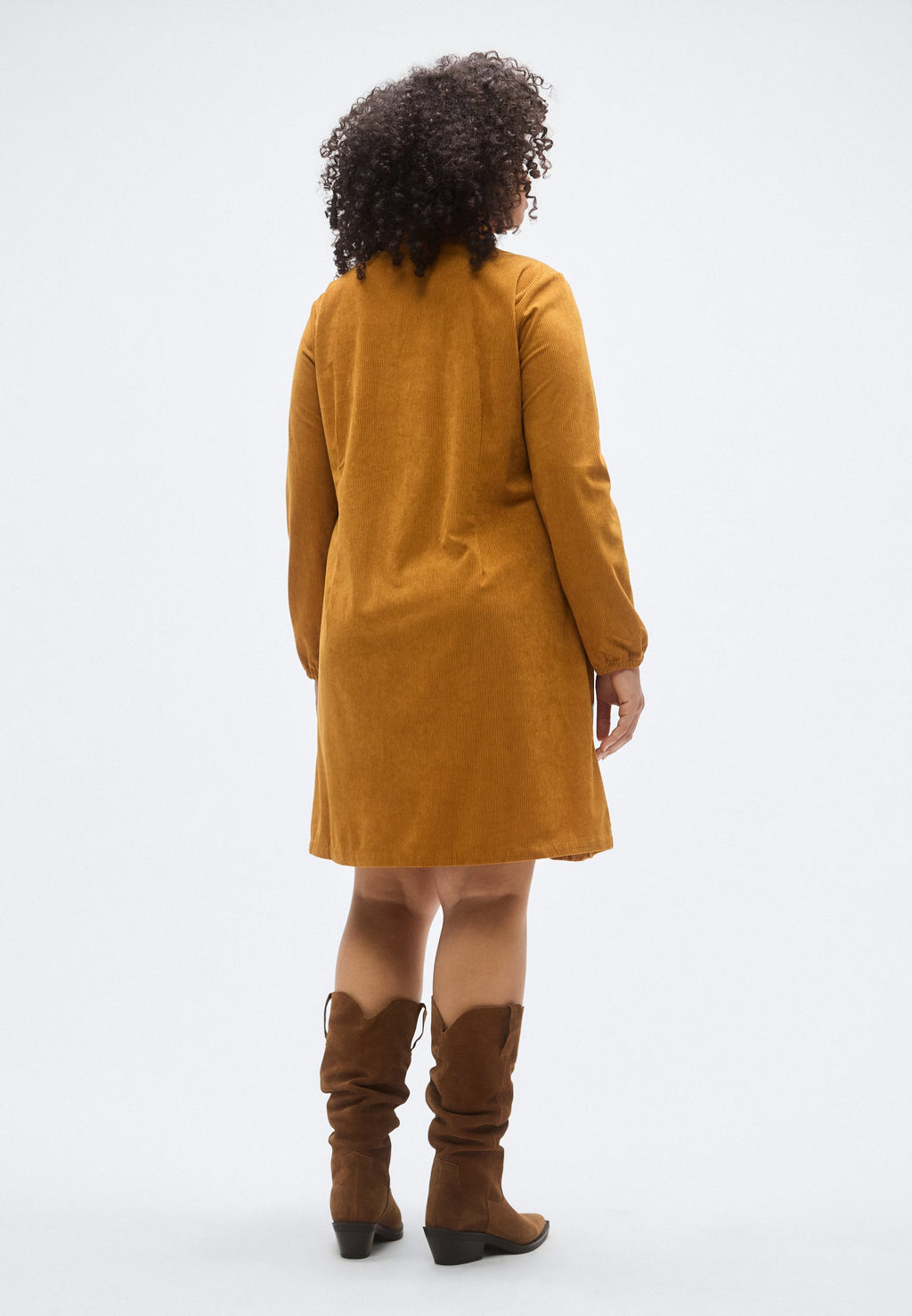 CARMAKINTA HOMA SHIRT KNEE DRESS Media 4
