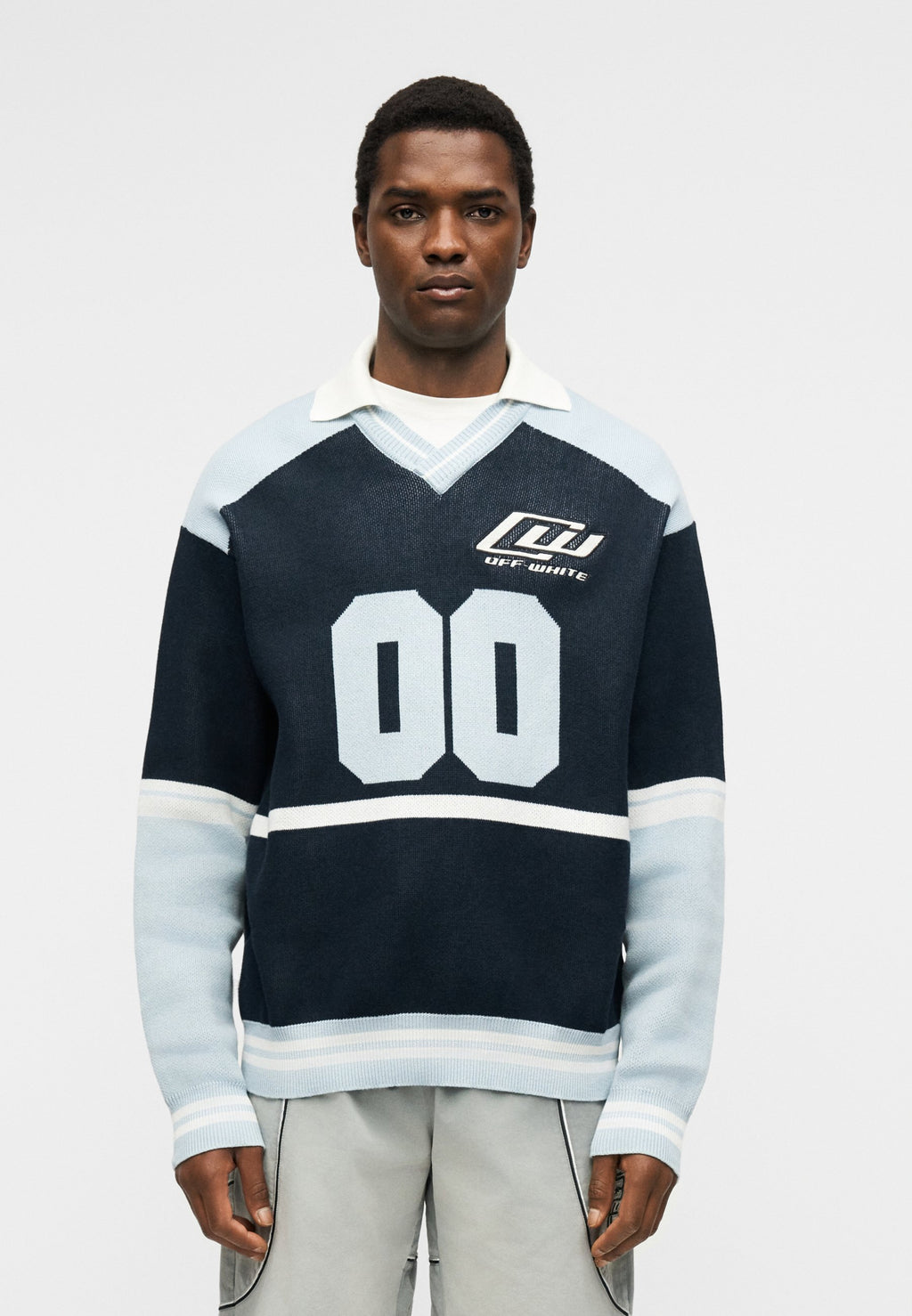 OFF-WHITE