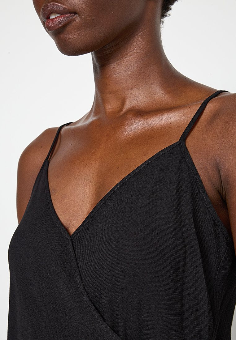 Armani Exchange Top Media 5