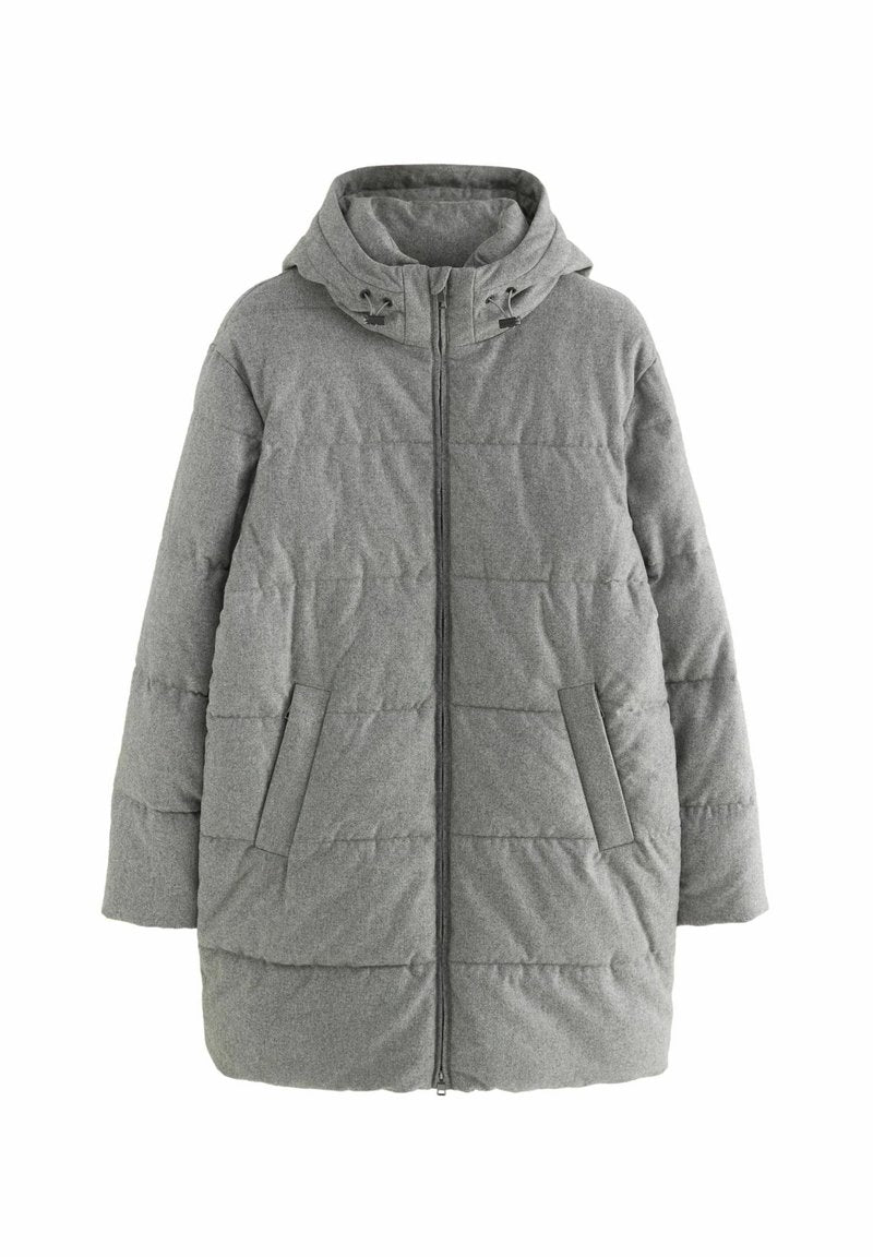 Grau gesteppte Daunenjacke mit Kapuze, durchgehendem Reißverschluss und zwei seitlichen Taschen. Hergestellt aus einem weichen, strukturierten Stoff.