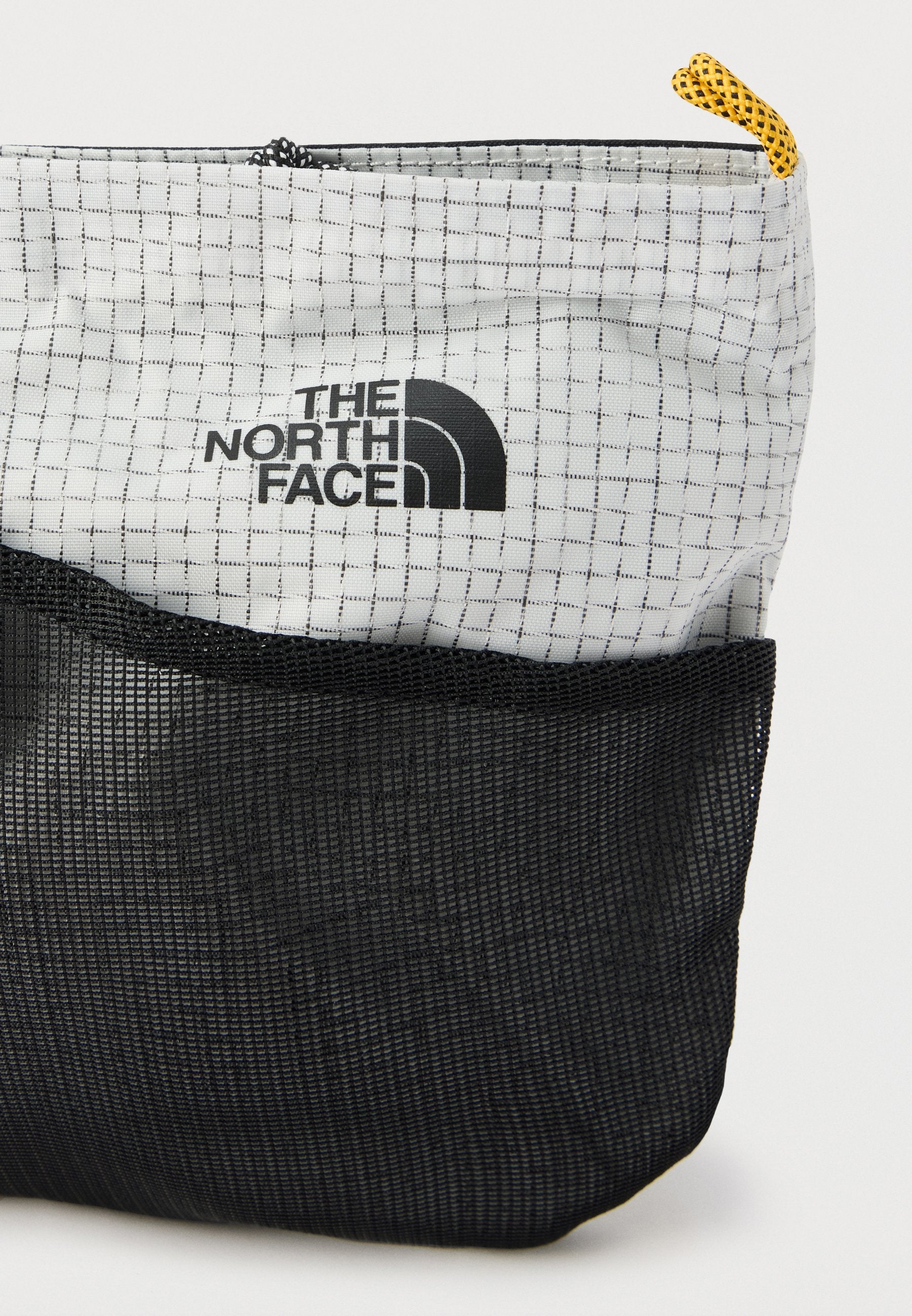 The North Face CLYFFE SHOULDER BAG UNISEX