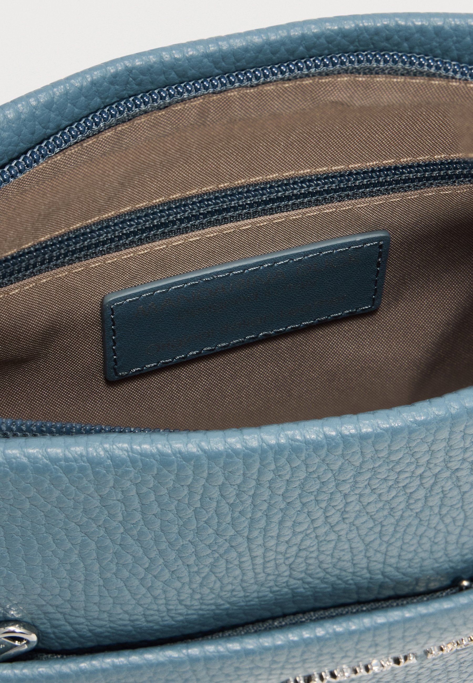 Mandarina Duck