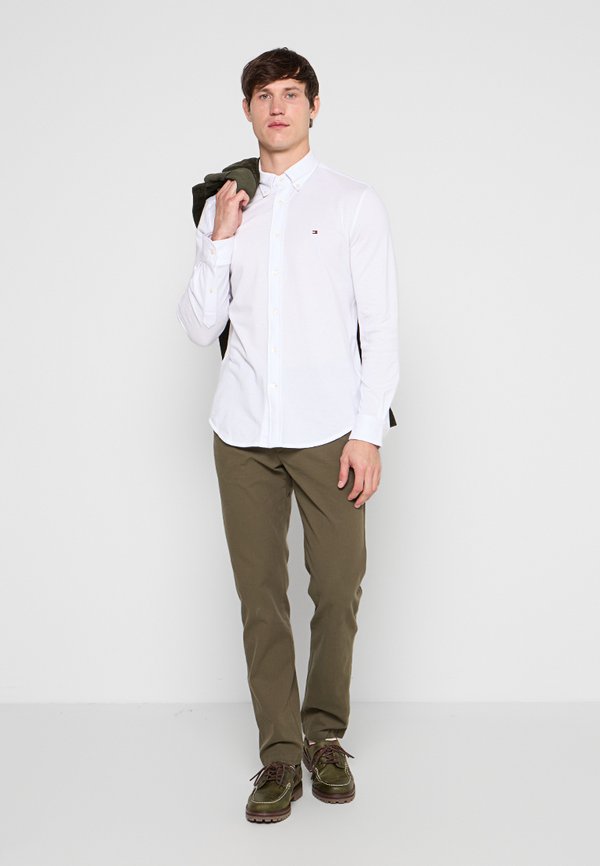 Tommy Hilfiger REGULAR FIT