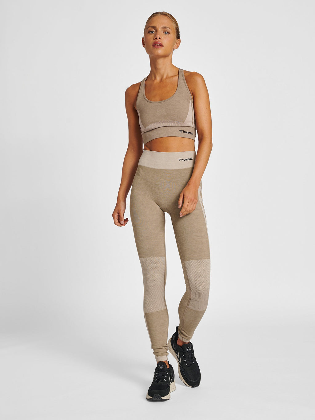 Hummel HMLCLEA SEAMLESS MID WAIST TIGHTS