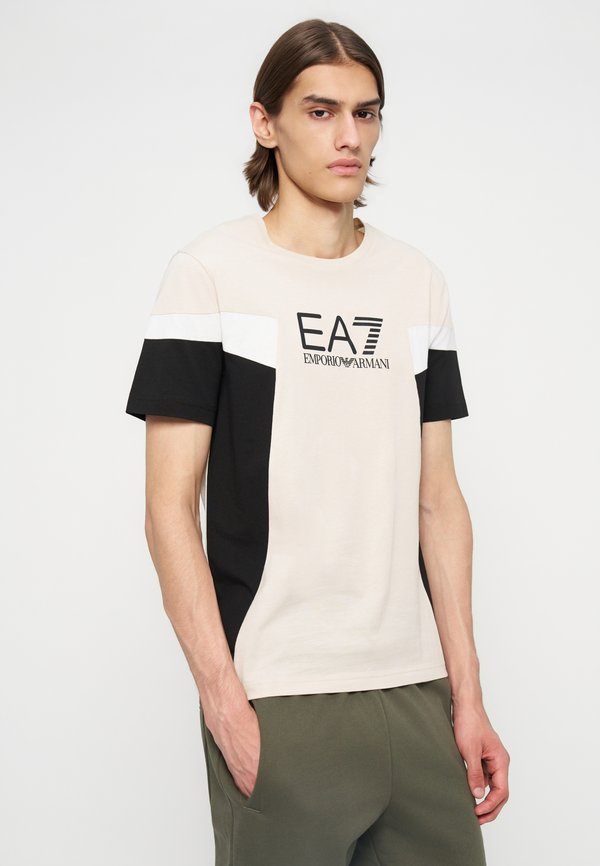 EA7 Emporio Armani