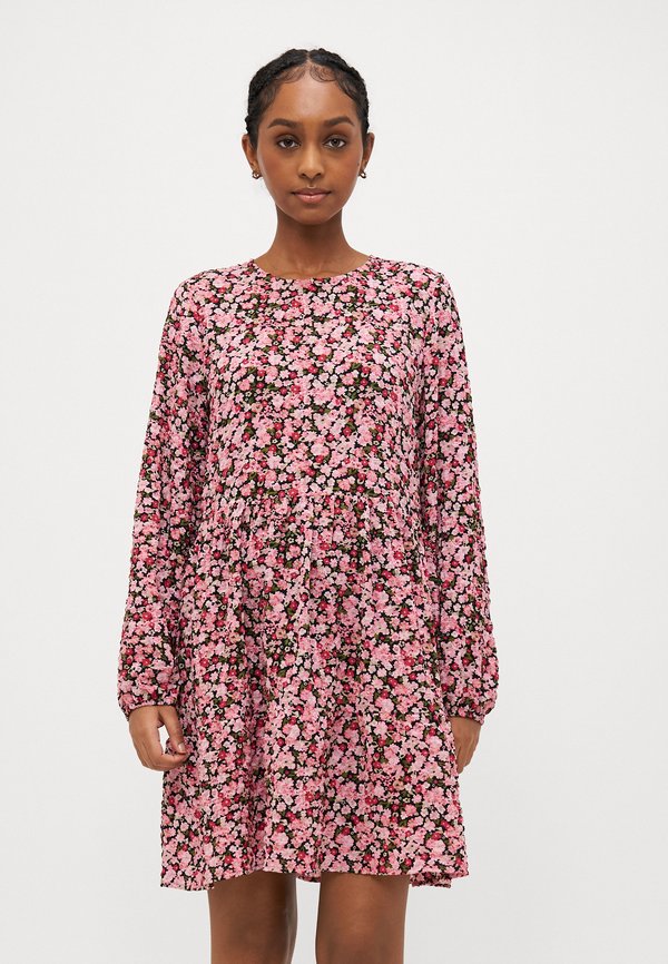 Vero Moda Petite VMHOLLO O NECK SHORT DRESS - Day dress - pink lady