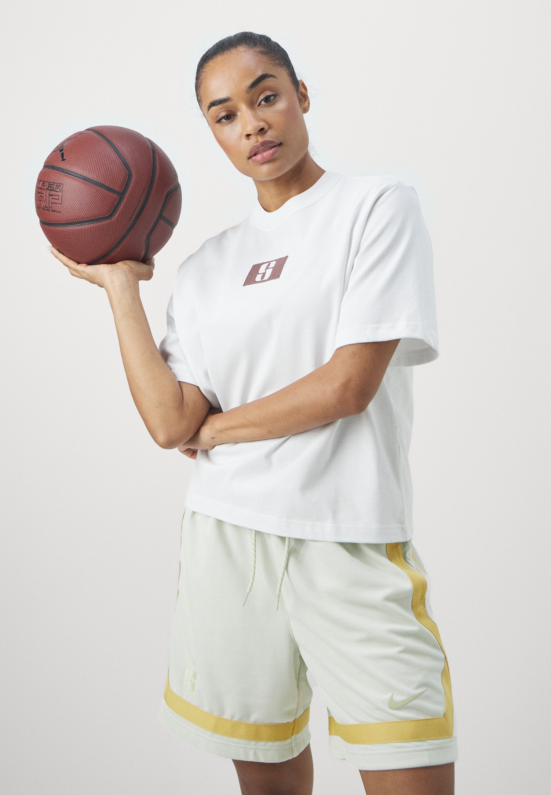 Nike Performance SABRINA