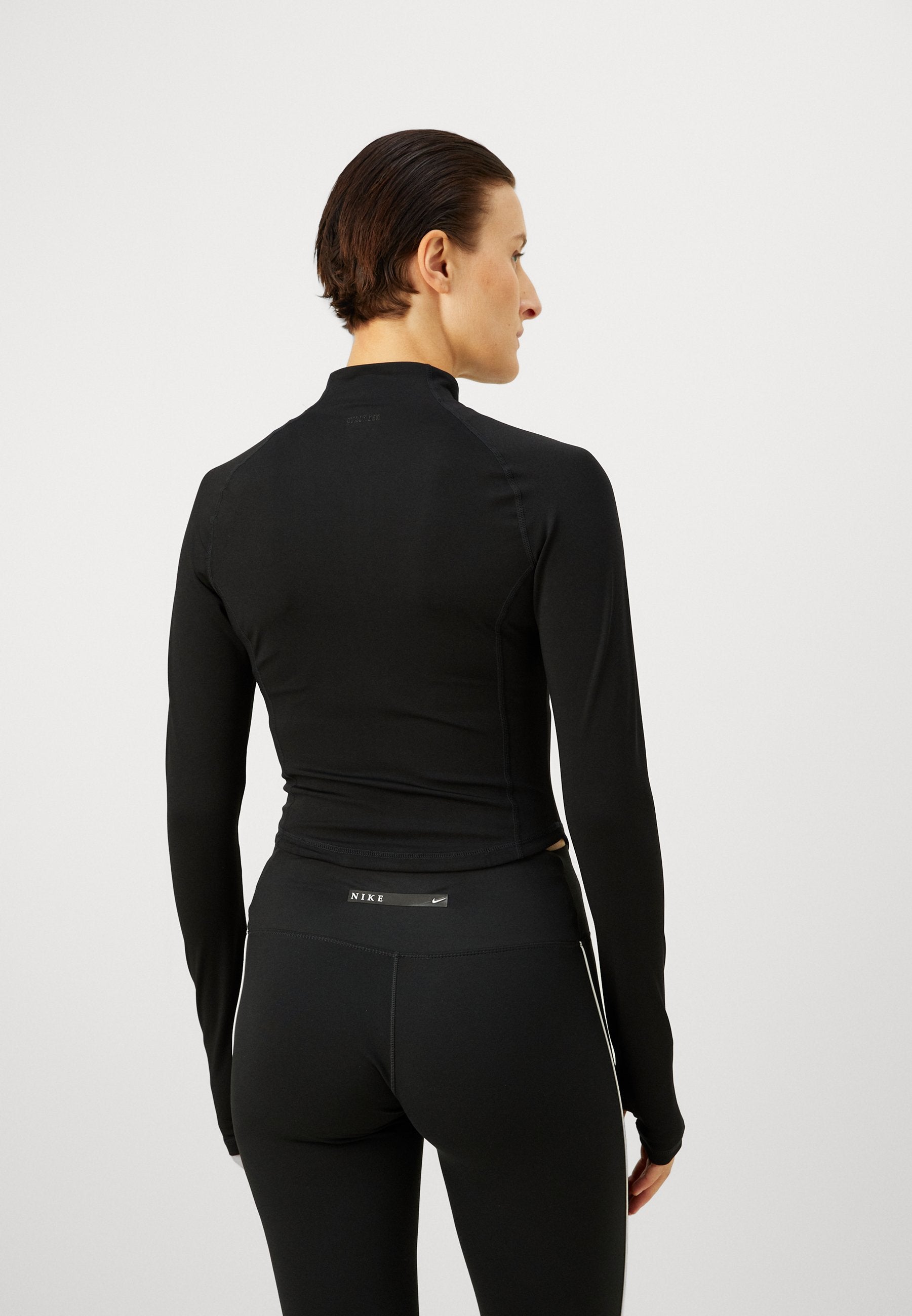Stronger SCULPT CROP JACKET