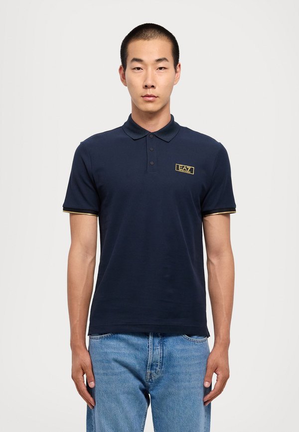 EA7 Emporio Armani