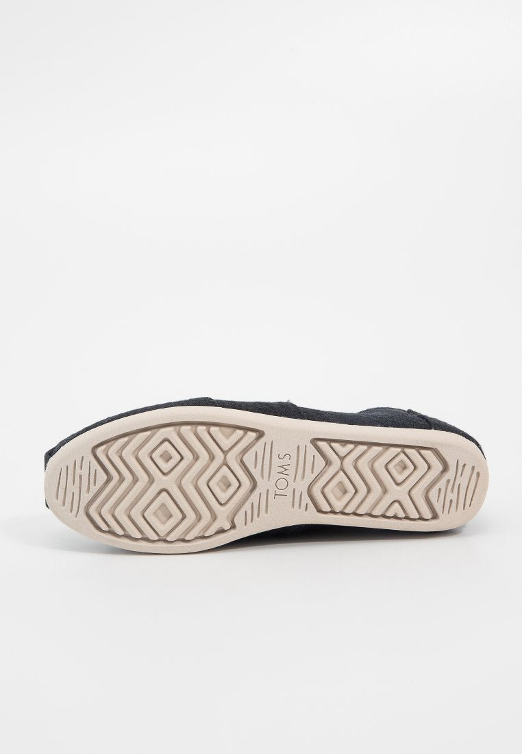 TOMS