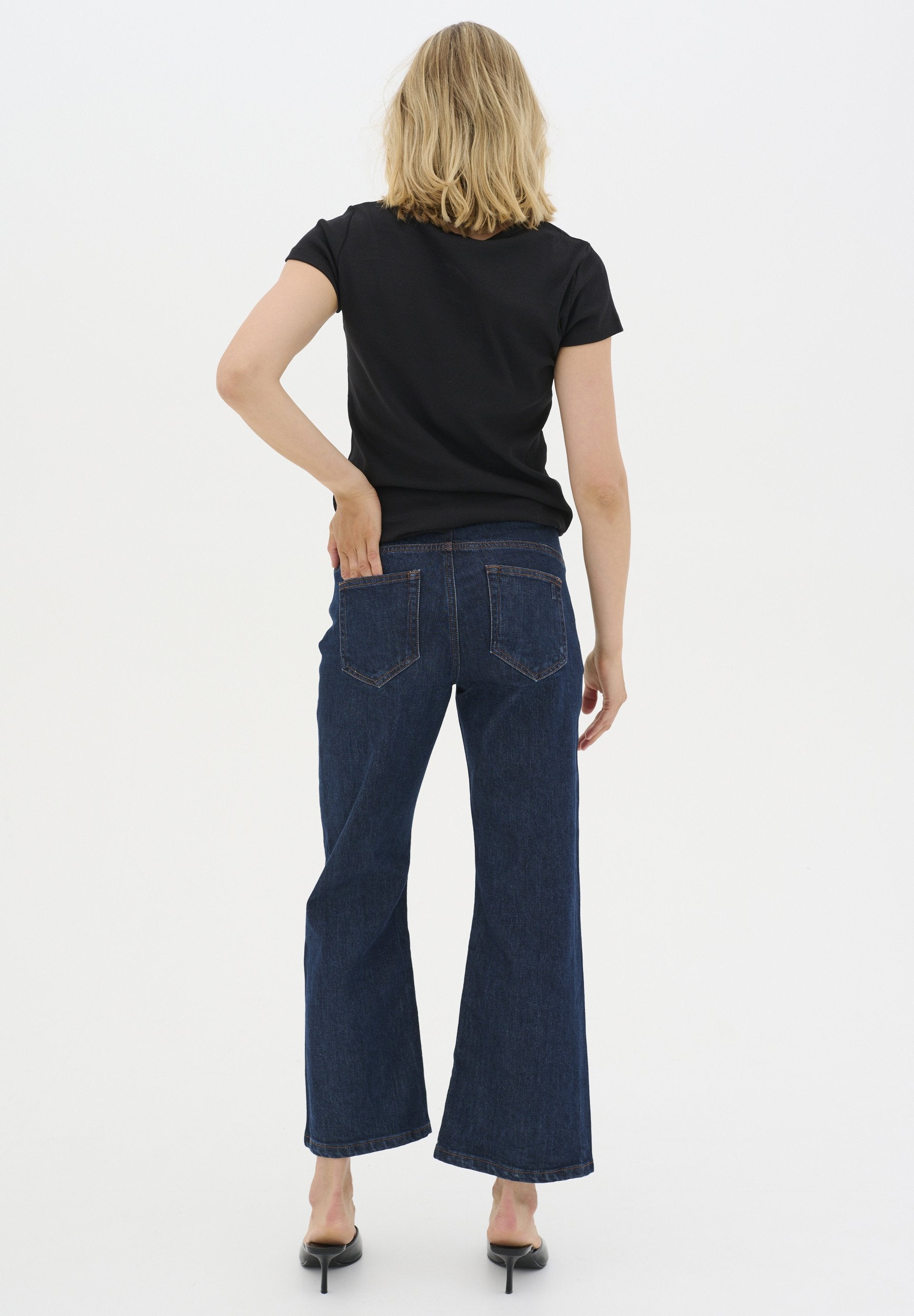 My Essential Wardrobe ABINA HIGH KICK