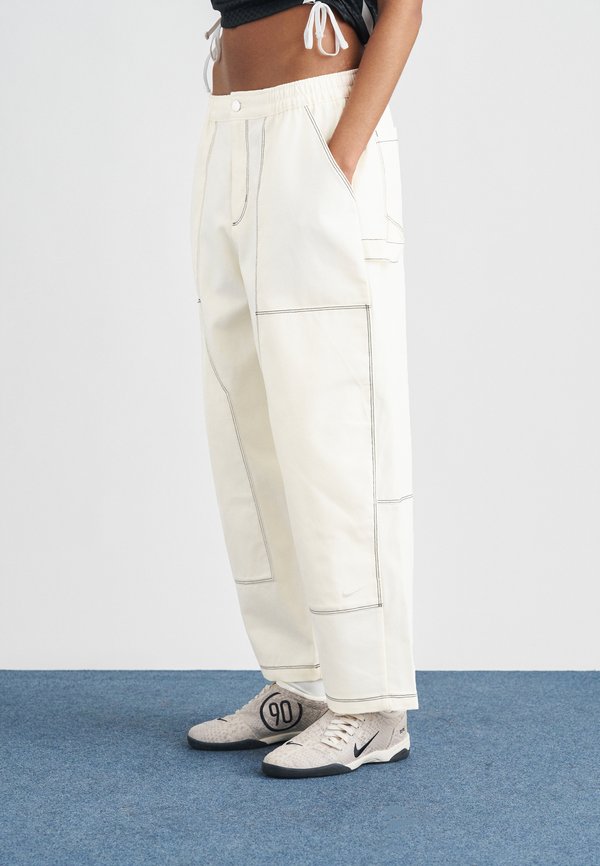 Nike Sportswear STREET PANT - Trousers - chalk/antique silver