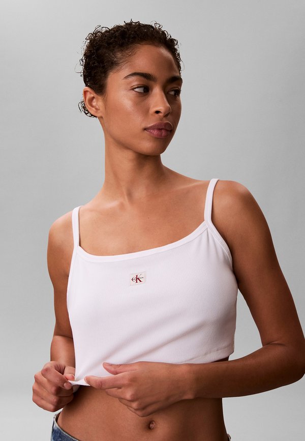 Calvin Klein Jeans LABEL CROP