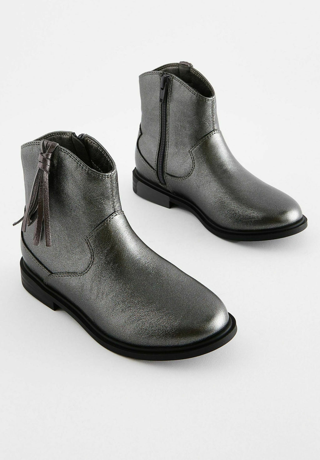 Next WESTERN TASSEL STANDARD