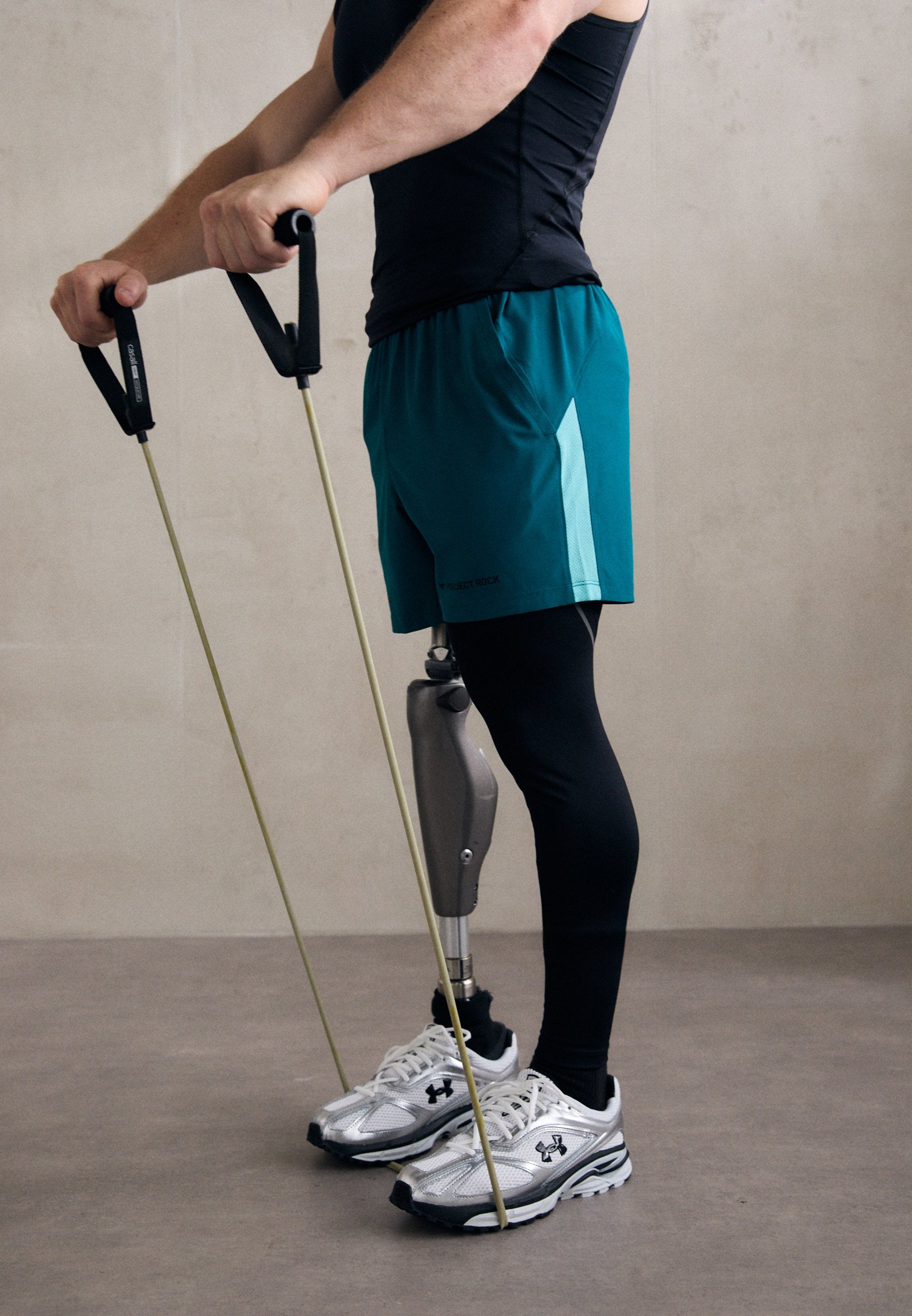 Pier One Sport ADAPTIVE SPORTS LEGGINGS FULL LEG ON THE RIGHT SIDE
